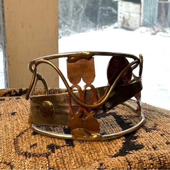 Mixed metal cuff bracelet. - Picture 4 of 14